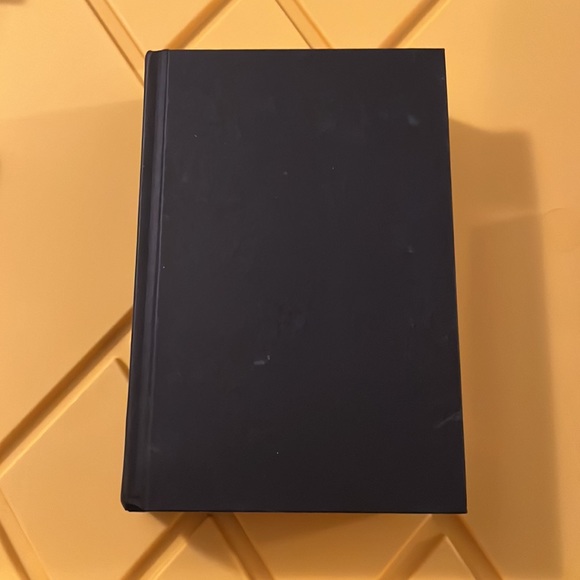 Eclipse twilight hard cover - Picture 2 of 4